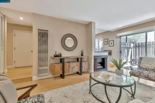 Photo #3: 41062400 Listing