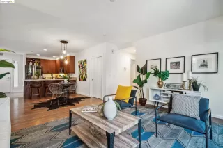 Click for more information on MLS # 41062609 : 414 40TH ST # 204 More Details about MLS # 41062609 : 414 40TH ST # 204