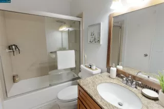 Photo #6: 41062619 Listing