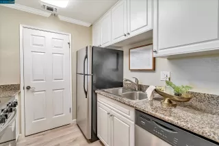 Photo #3: 41062678 Listing 