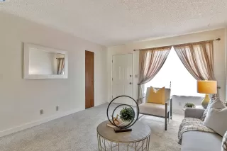 Photo #6: 41062707 Listing 