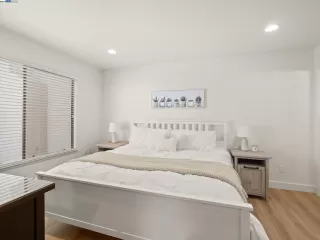 Photo #6: 41062729 Listing