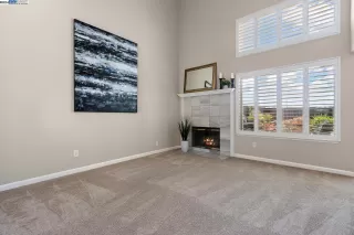 Photo #2: 41062801 Listing 