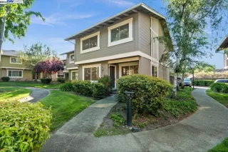 Photo #2: 41062901 Listing 