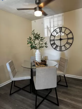 Photo #5: 41062906 Listing 