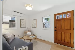 Photo #3: 41062944 Listing