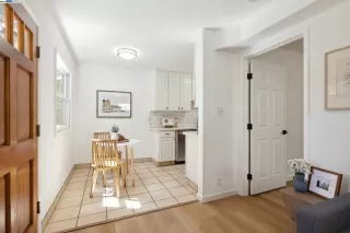 Photo #4: 41062944 Listing