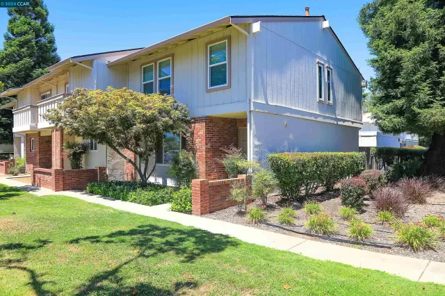 MLS: 41062954 Condo For Sale