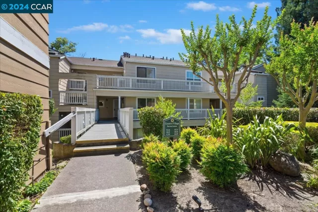 MLS: 41062959 Condo For Sale