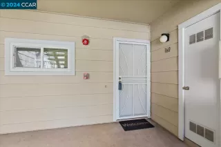 Photo #3: 41062959 Listing