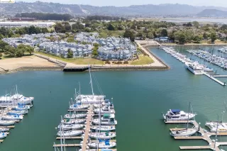 Photo #4: 41063042 Listing 