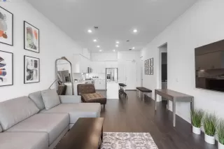 Photo #1: 41063066 Listing 