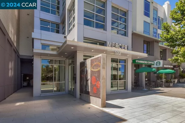 MLS: 41063067 Condo For Sale