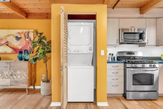 Photo #5: 41063092 Listing