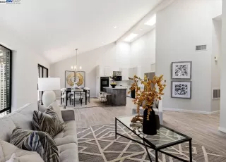 Photo #6: 41063116 Listing