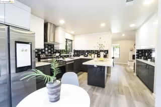 Photo #6: 41063187 Listing