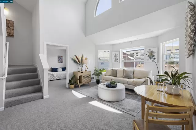 MLS: 41063224 Condo For Sale