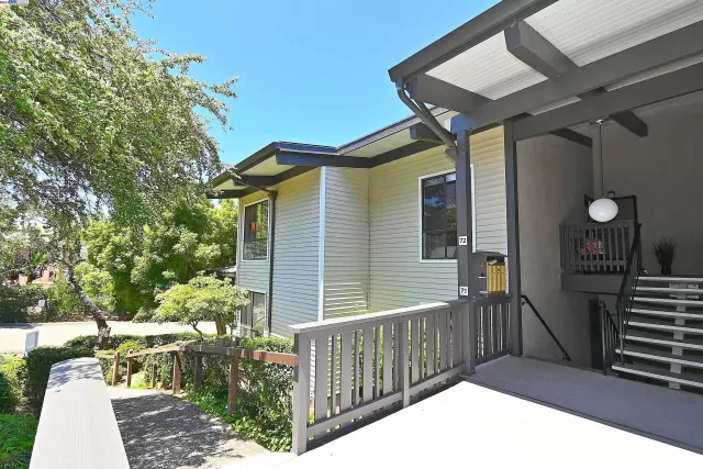 MLS: 41063282 Condo For Sale