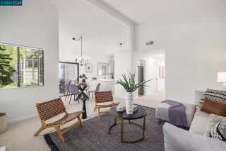 Photo #5: 41063317 Listing 