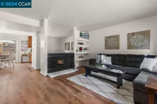 Photo #2: 41063406 Listing