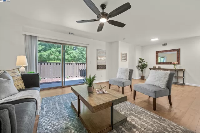 MLS: 41063593 Condo For Sale