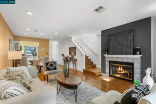 Photo #6: 41063686 Listing