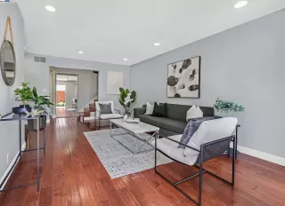 Photo #1: 41063715 Listing