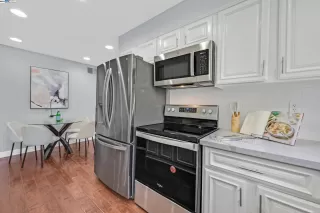 Photo #5: 41063715 Listing