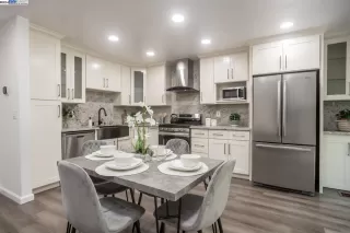 Photo #6: 41063720 Listing 