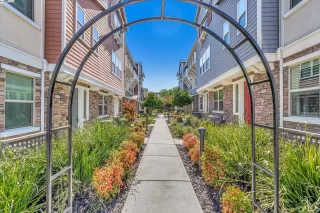 Photo #2: 41063751 Listing 