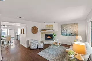 Photo #4: 41063794 Listing