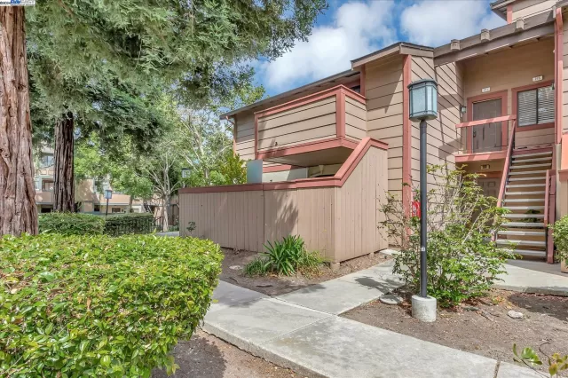 MLS: 41063819 Condo For Sale