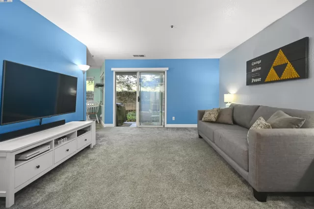 MLS: 41063868 Condo For Sale