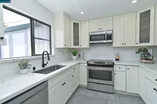 Photo #1: 41063884 Listing 