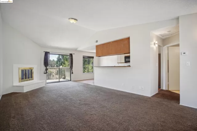 MLS: 41063886 Condo For Sale