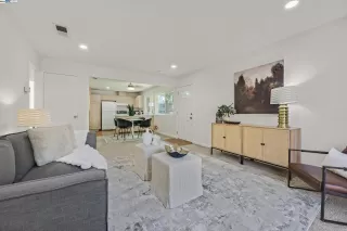 Photo #3: 41063919 Listing 