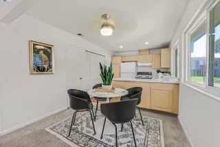 Photo #5: 41063919 Listing 