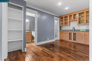 Photo #2: 41063923 Listing