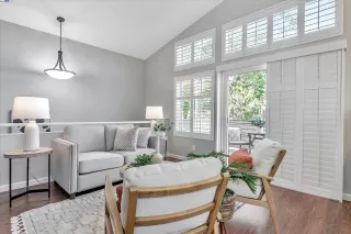 Photo #6: 41063955 Listing 