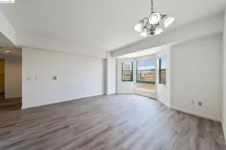 Photo #5: 41063959 Listing