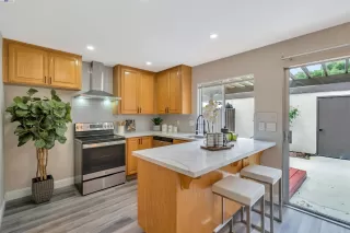 Photo #3: 41063976 Listing