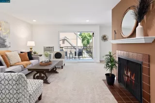 Photo #2: 41064086 Listing