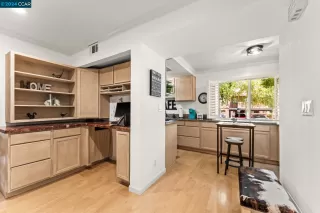 Photo #3: 41064133 Listing