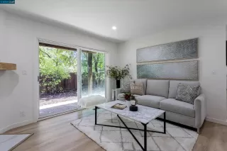 Photo #3: 41064197 Listing