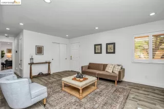 Photo #2: 41064266 Listing