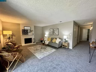 Photo #5: 41064298 Listing