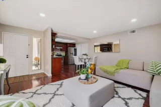 Photo #5: 41064413 Listing