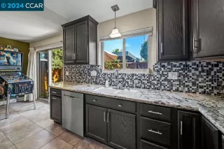 Photo #2: 41064482 Listing