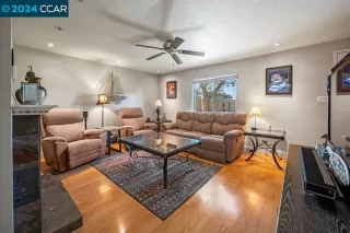 Photo #6: 41064482 Listing