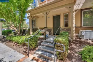 Photo #1: 41064766 Listing